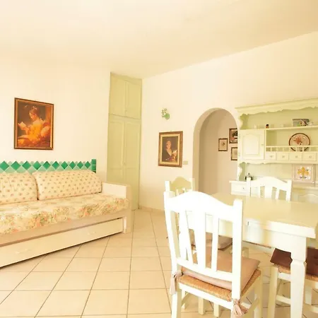Pellicano Apartment *